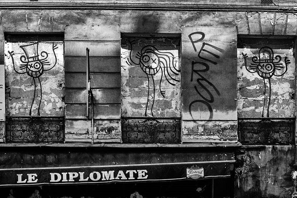 Façade du Diplomate